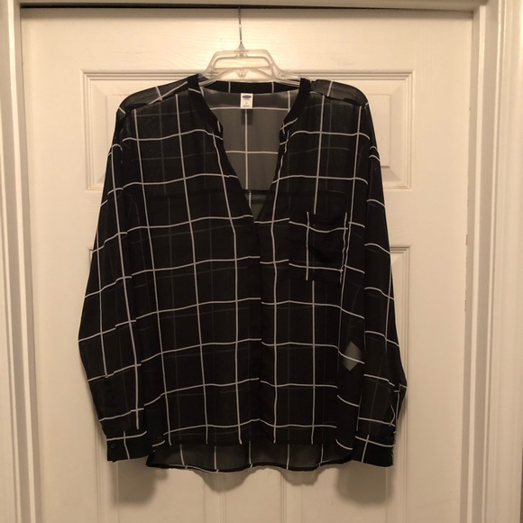 Old Navy Women’s Blouse - Picture 1 of 5